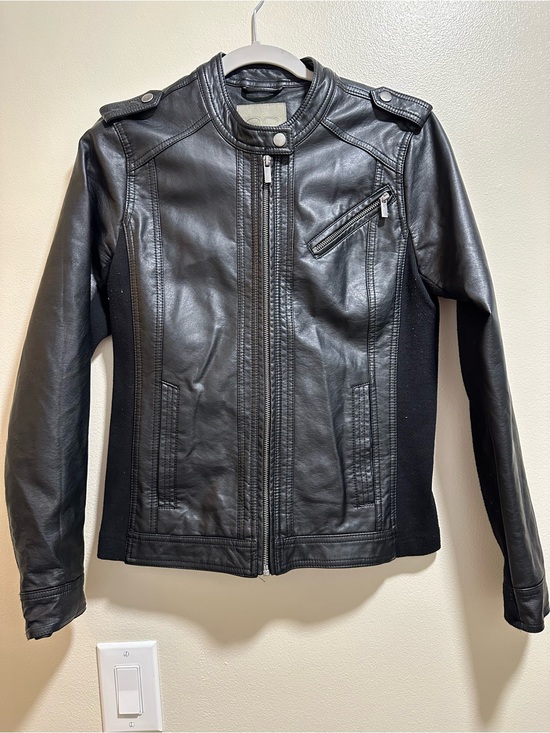 Maurices Jackets & Blazers - Maurices Women’s Black Faux Leather Jacket
